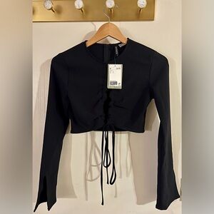 H&M DIVIDED- NWT Elegant Black Long Sleeve Top
